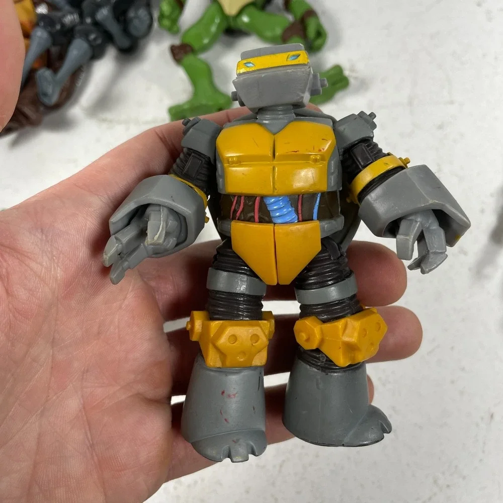 TMNT Ninja Turtles Action Figures Lot of 8 Cockroach Foot Soldier Metalhead